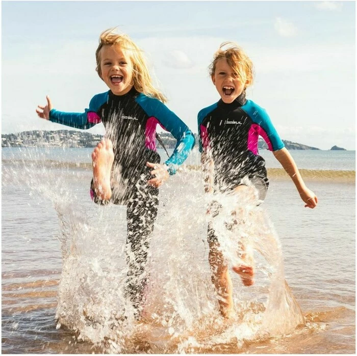 Gul Junior Response 3/2mm Back Zip Flatlock Wetsuit 7 Gul Junior Response 3/2mm Back Zip Flatlock Wetsuit - Image 7