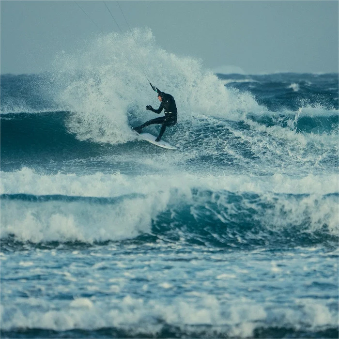 Mystic Supreme 4mm Precurved Gloves 5 Mystic Supreme 4mm Precurved Gloves - Image 5